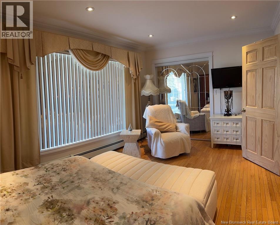 64 Fairview Street - 23