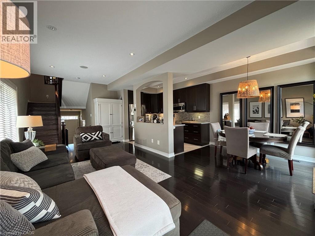 45 CANDLEWOOD Court, Stoney Creek, Ontario, L8J0C4 — Photo 15
