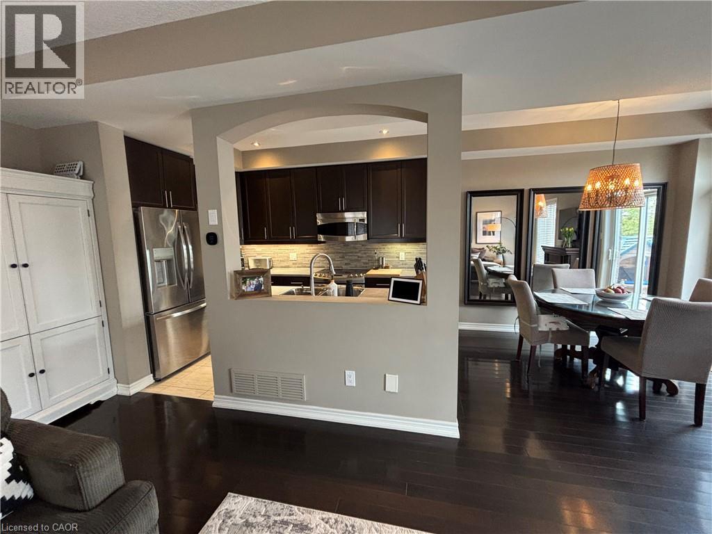 45 CANDLEWOOD Court, Stoney Creek, Ontario, L8J0C4 — Photo 16