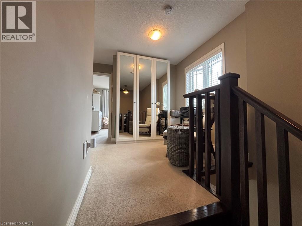 45 CANDLEWOOD Court, Stoney Creek, Ontario, L8J0C4 — Photo 19