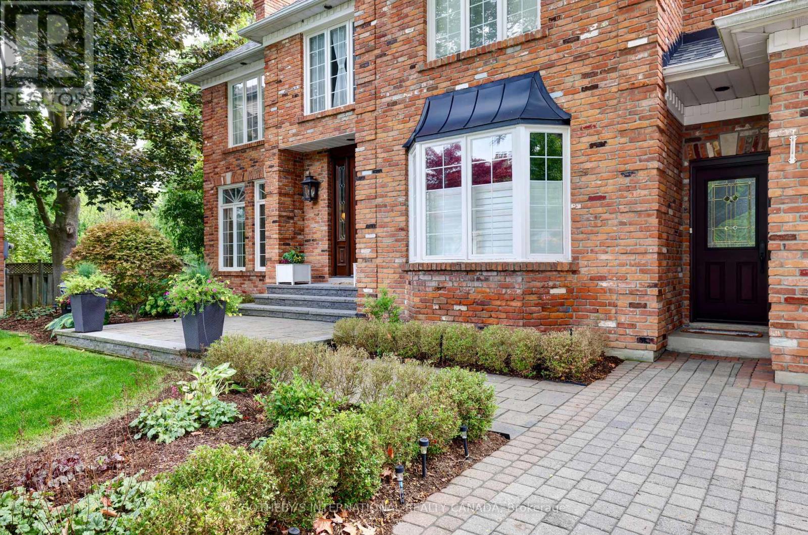 1379 MEADOW GREEN COURT - 2
