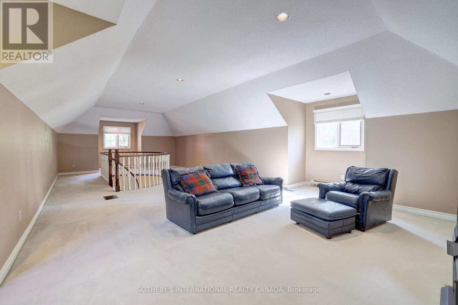 1379 MEADOW GREEN COURT - 29