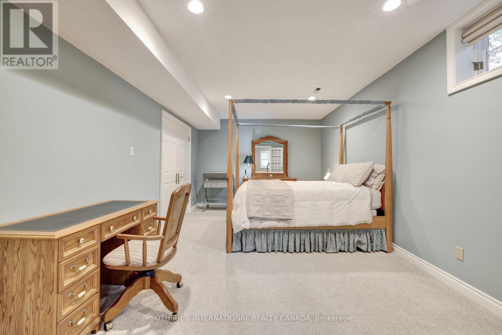 1379 MEADOW GREEN COURT - 33