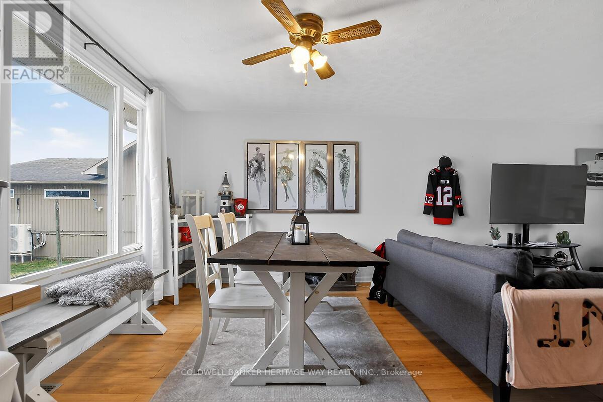 106 MUNRO LANE - 10