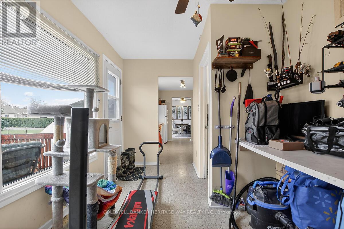 106 MUNRO LANE - 17