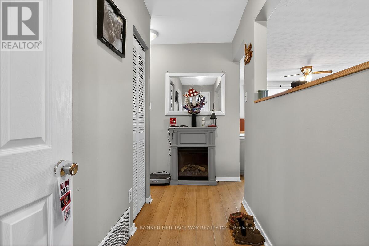 106 MUNRO LANE - 4