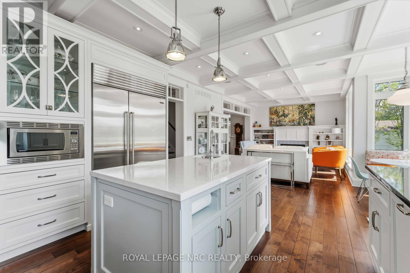 20 SHAKESPEARE AVENUE - 12