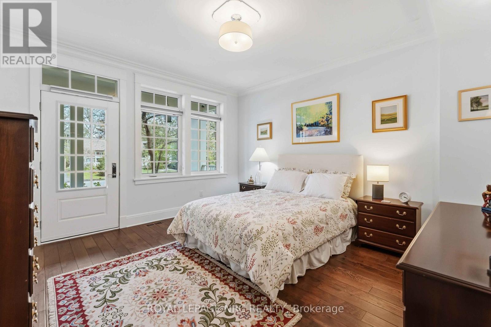 20 SHAKESPEARE AVENUE - 20
