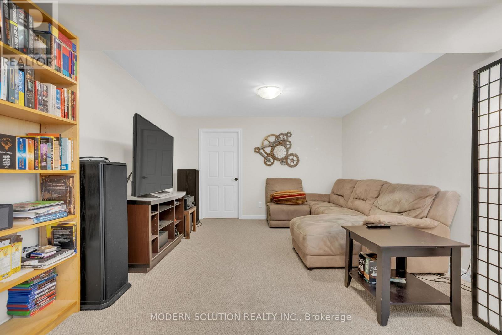 12 CYPRESS DRIVE - 25