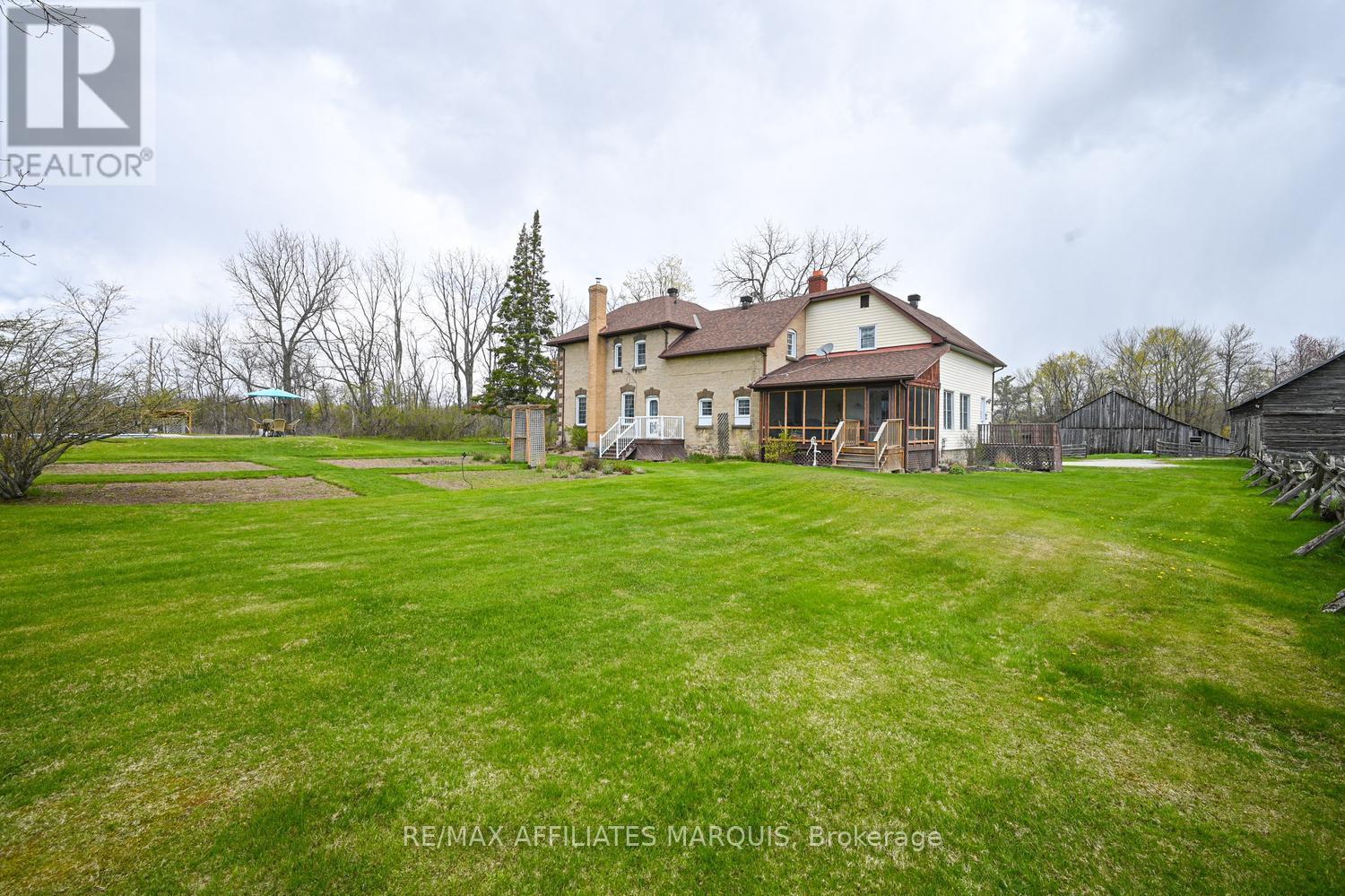 919 UPPER SCOTCH LINE ROAD - 31