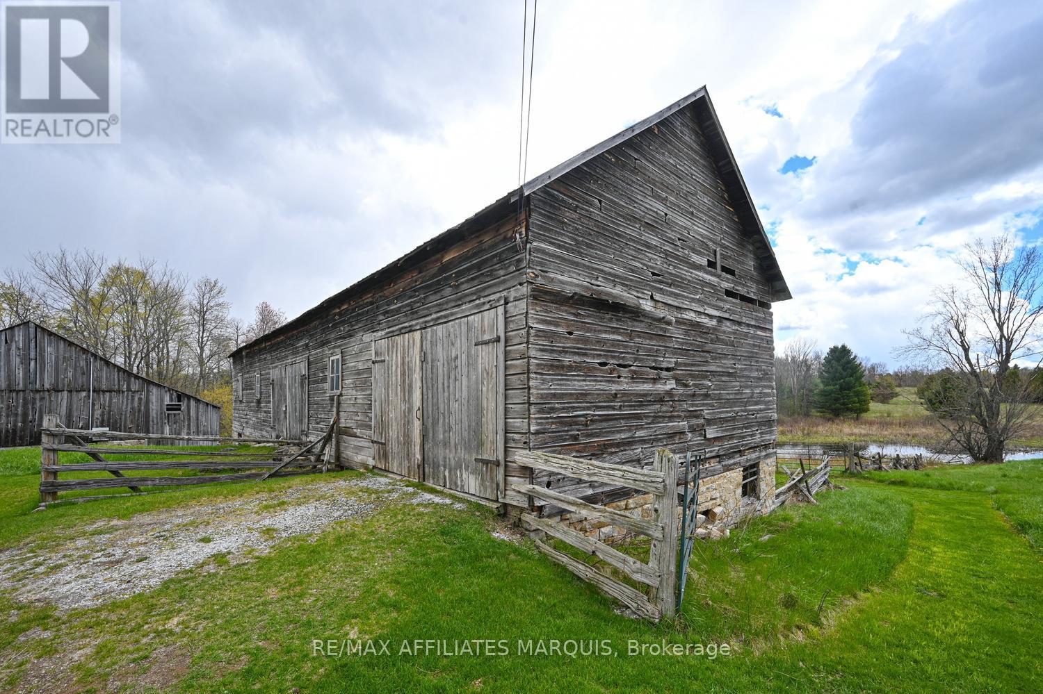 919 UPPER SCOTCH LINE ROAD - 35