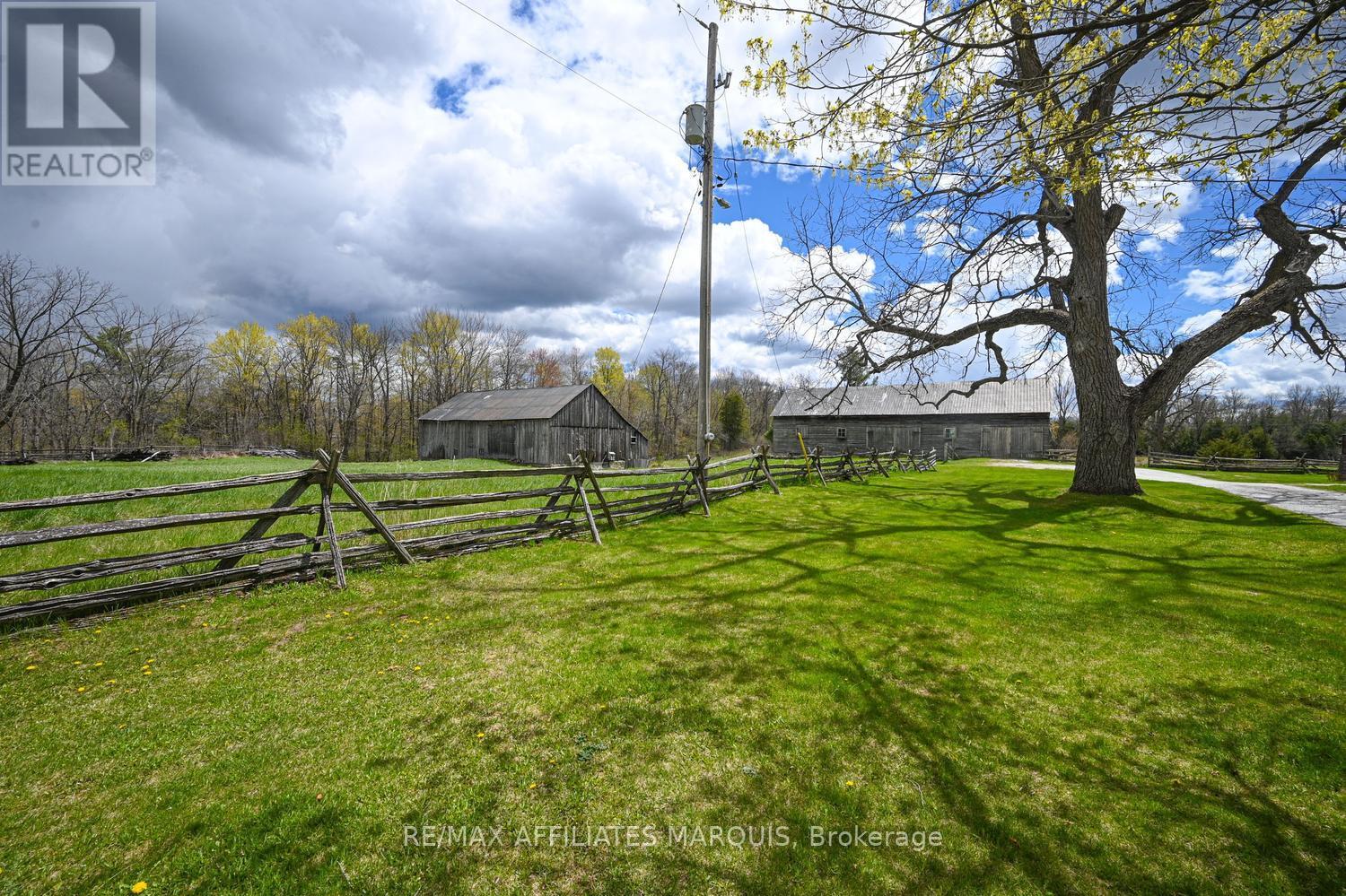 919 UPPER SCOTCH LINE ROAD - 32