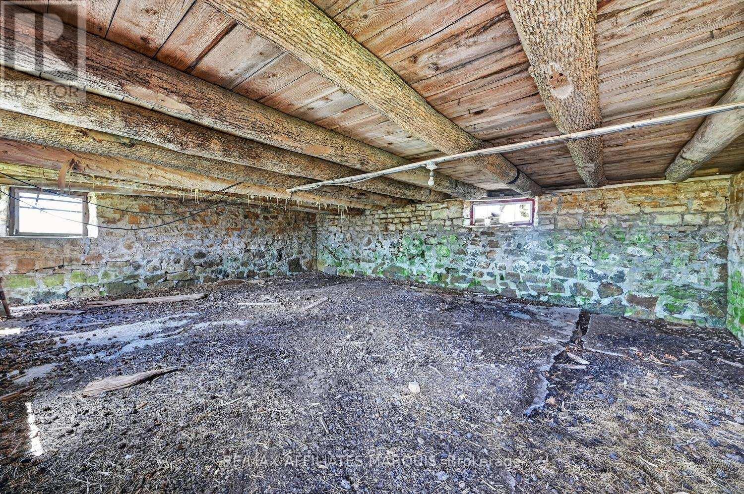 919 UPPER SCOTCH LINE ROAD - 43