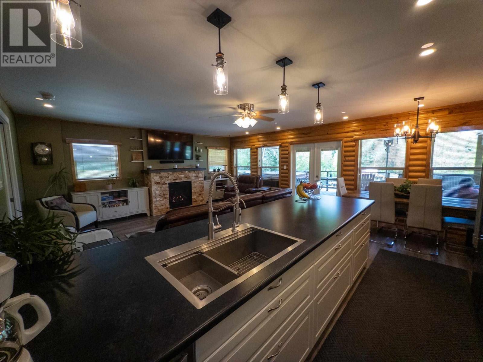 162 Hidden Trail Road - 8