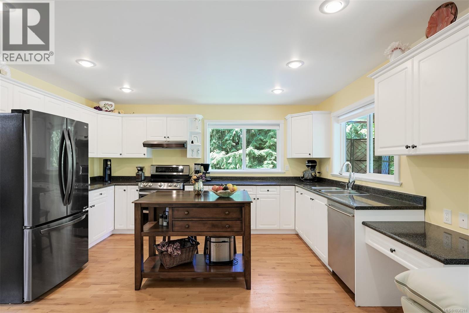 1143 Fern Ridge Dr - 26