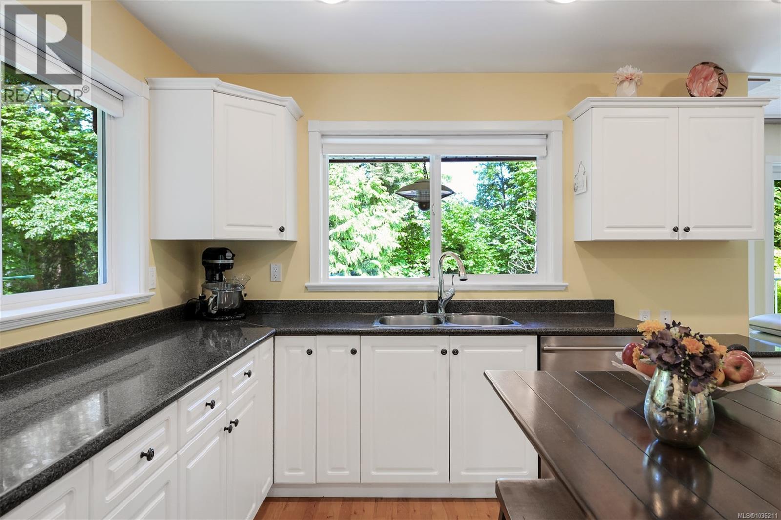 1143 Fern Ridge Dr - 29