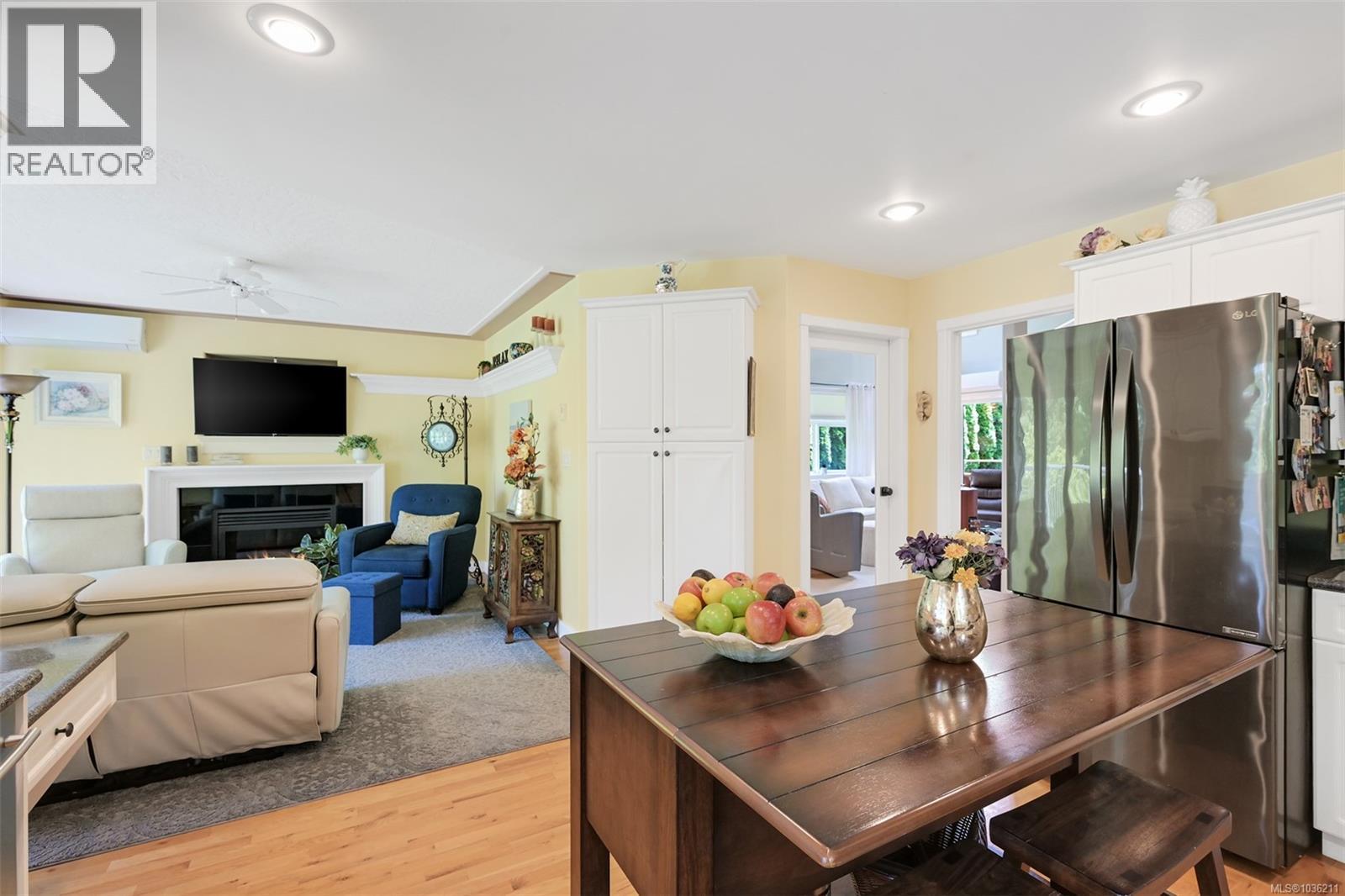 1143 Fern Ridge Dr - 31