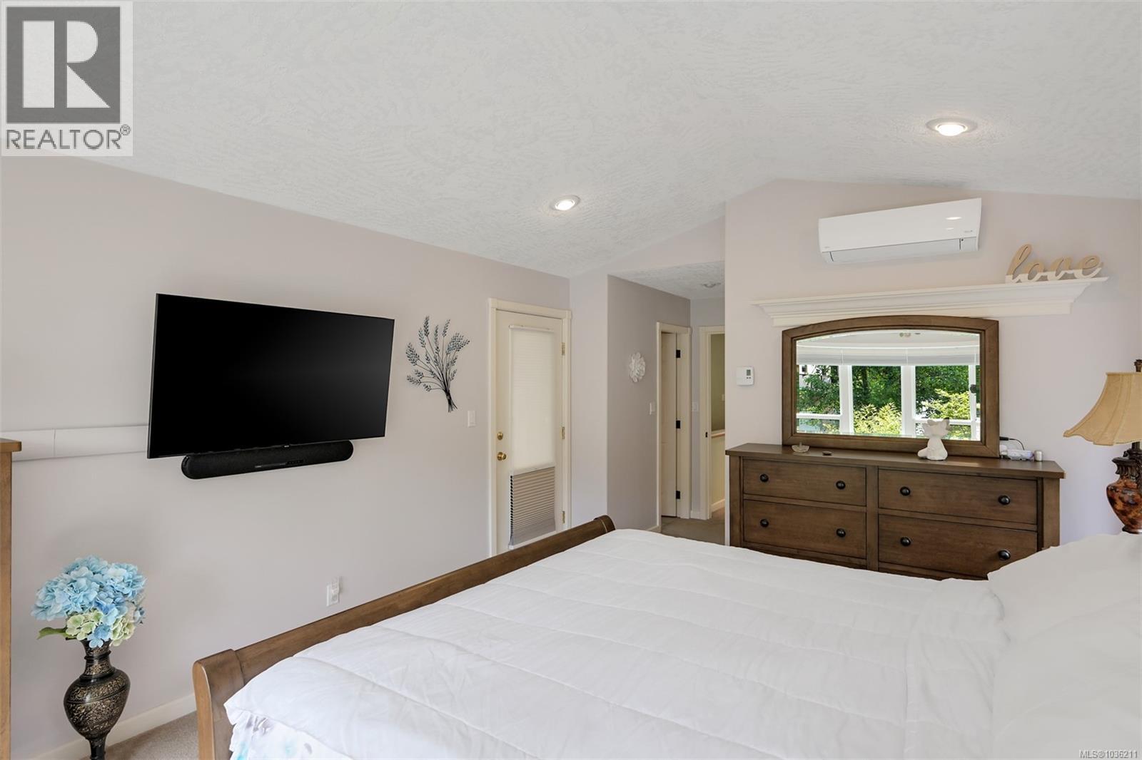 1143 Fern Ridge Dr - 36