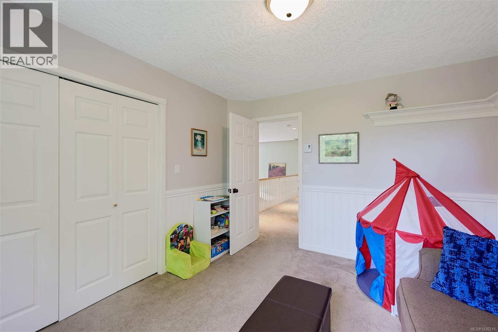 1143 Fern Ridge Dr - 48