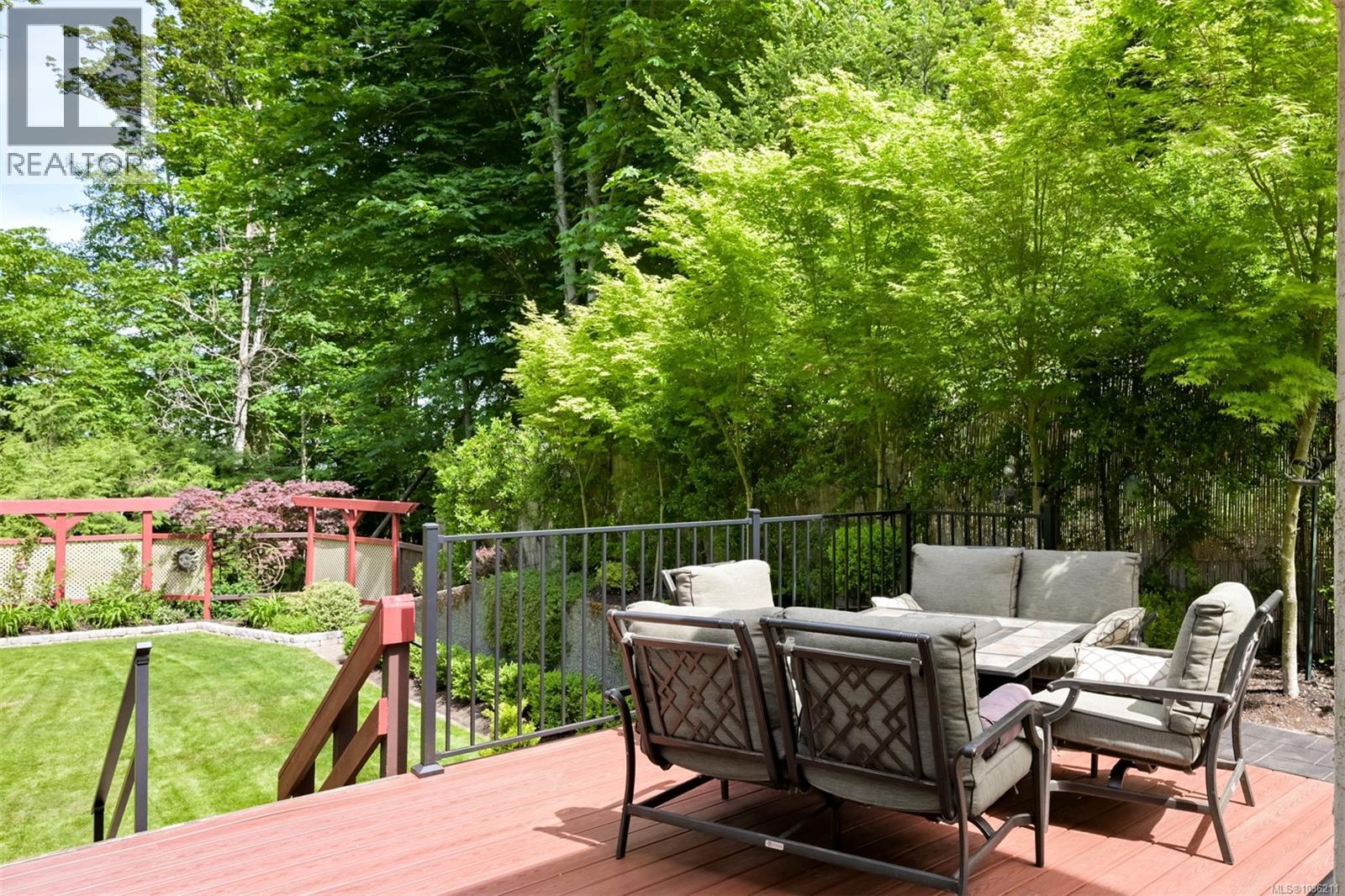 1143 Fern Ridge Dr - 66