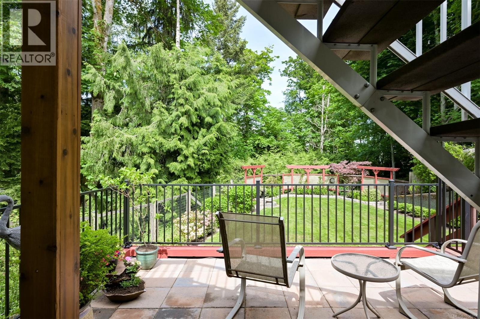 1143 Fern Ridge Dr - 73