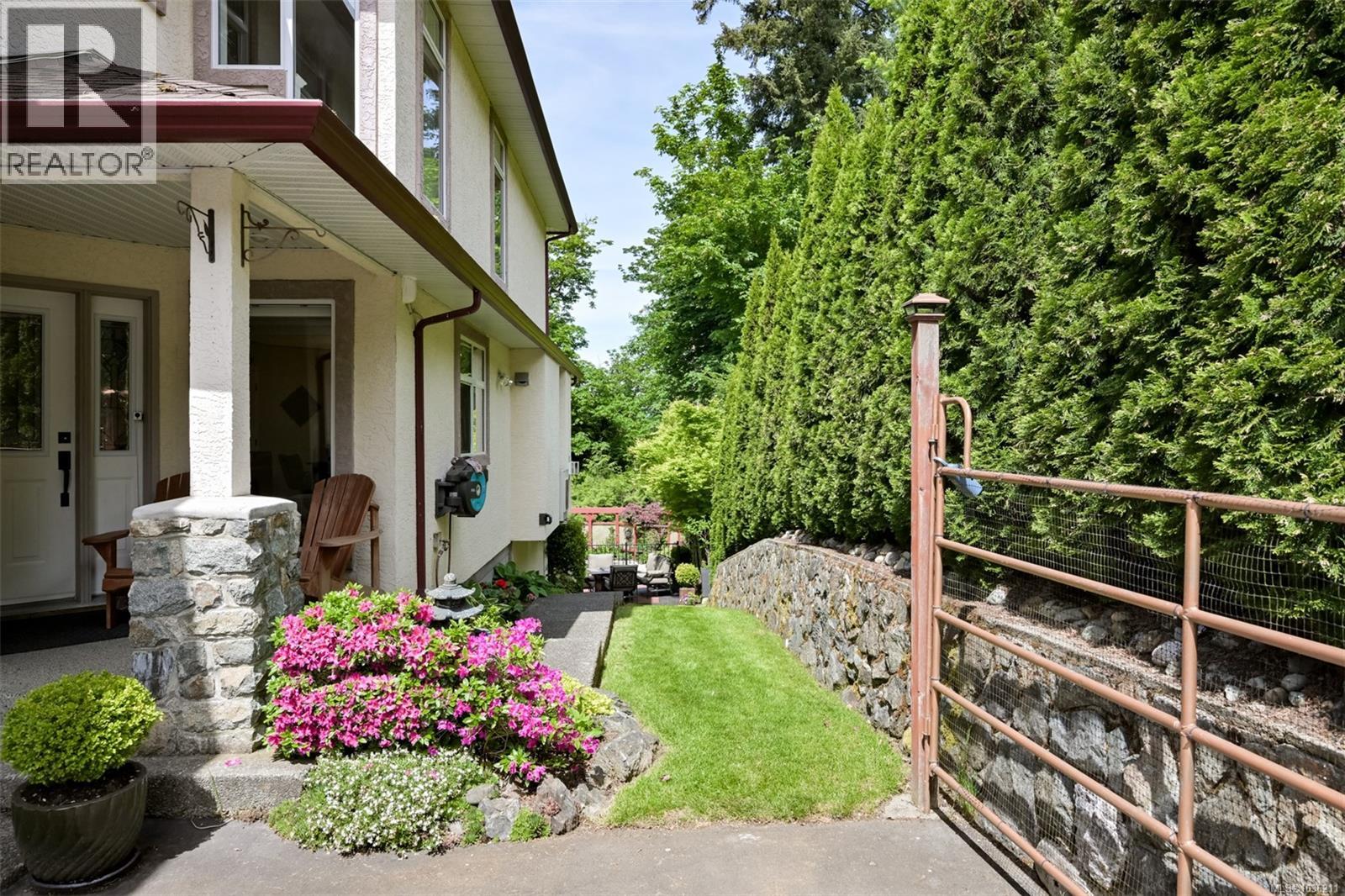 1143 Fern Ridge Dr - 87