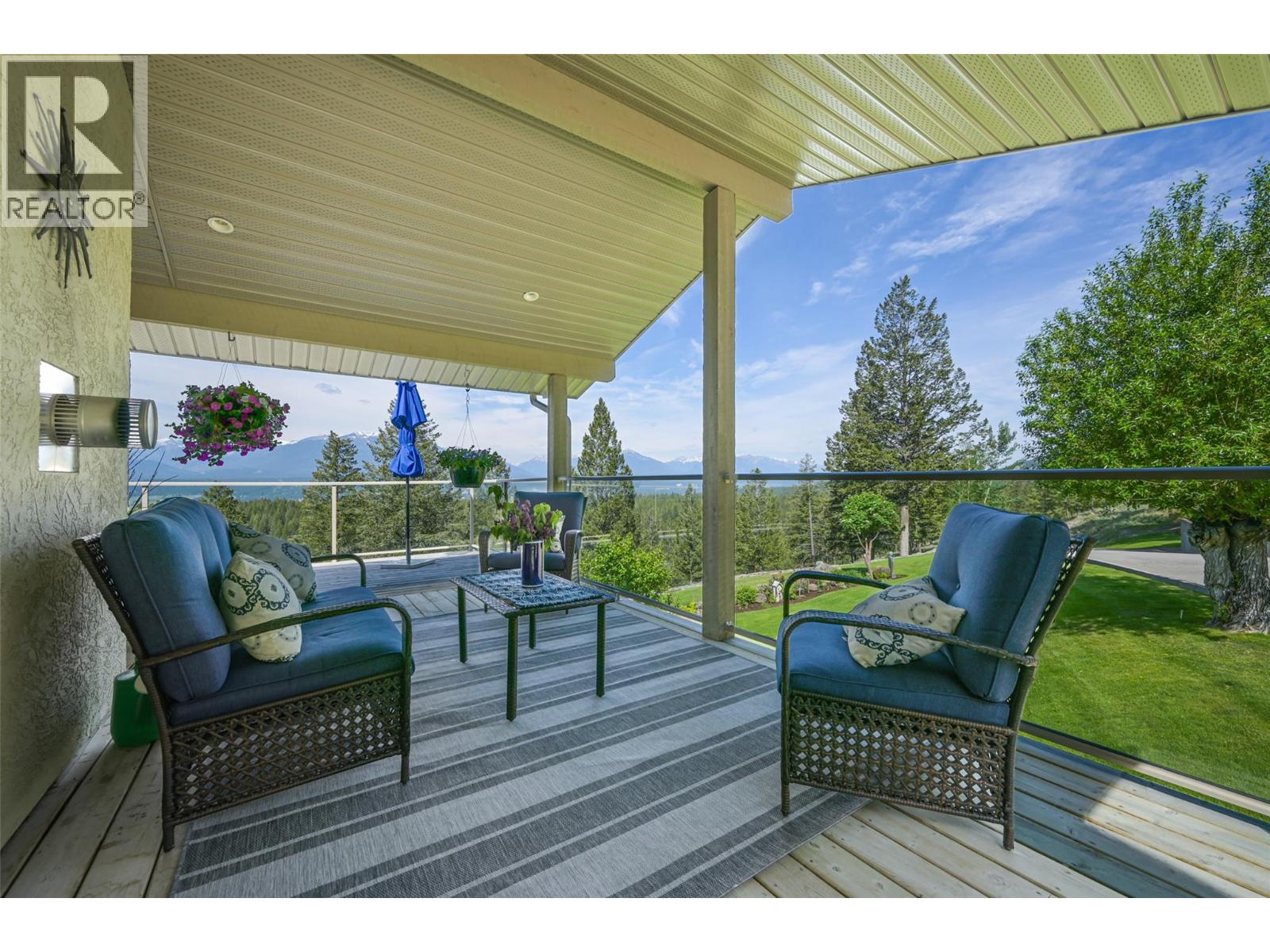 9520 Juniper Heights Road, Invermere