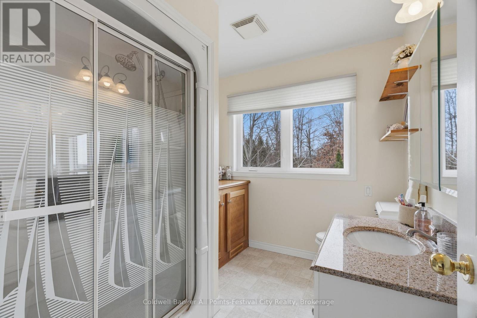 13 RAVINE PARK ROAD S - 30