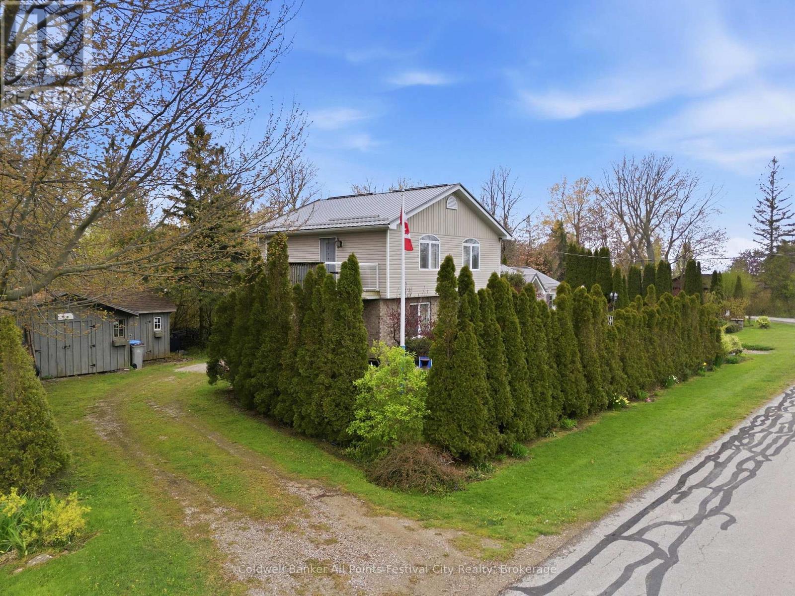 13 RAVINE PARK ROAD S - 38