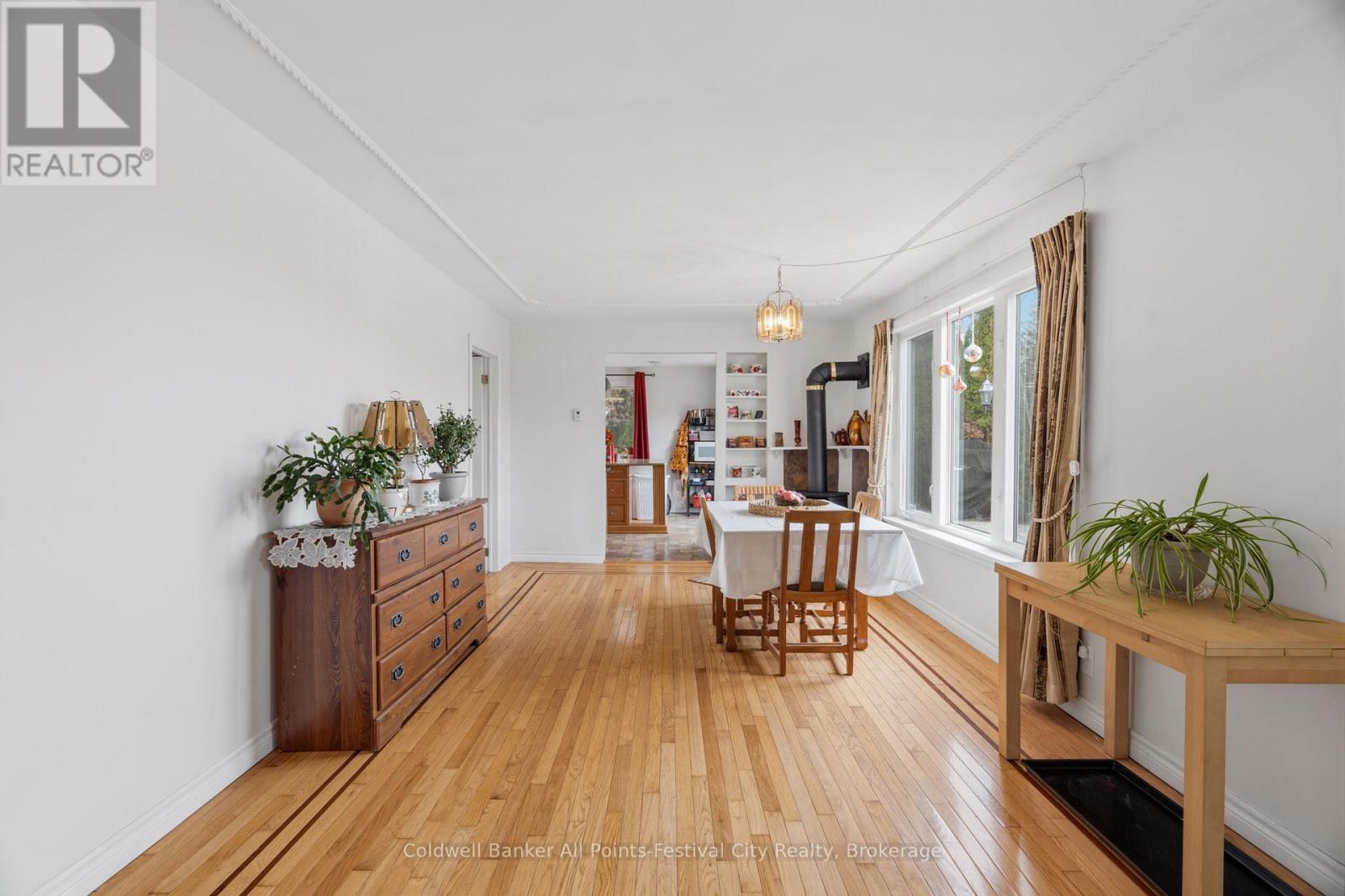 13 RAVINE PARK ROAD S - 9