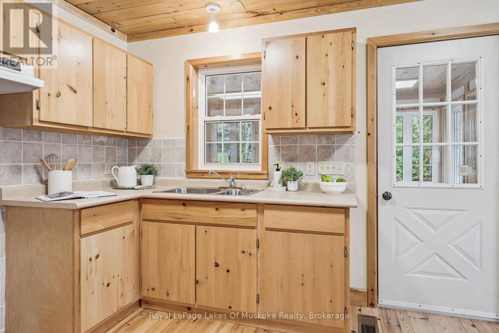 4291 KAWAGAMA LAKE ROAD - 12