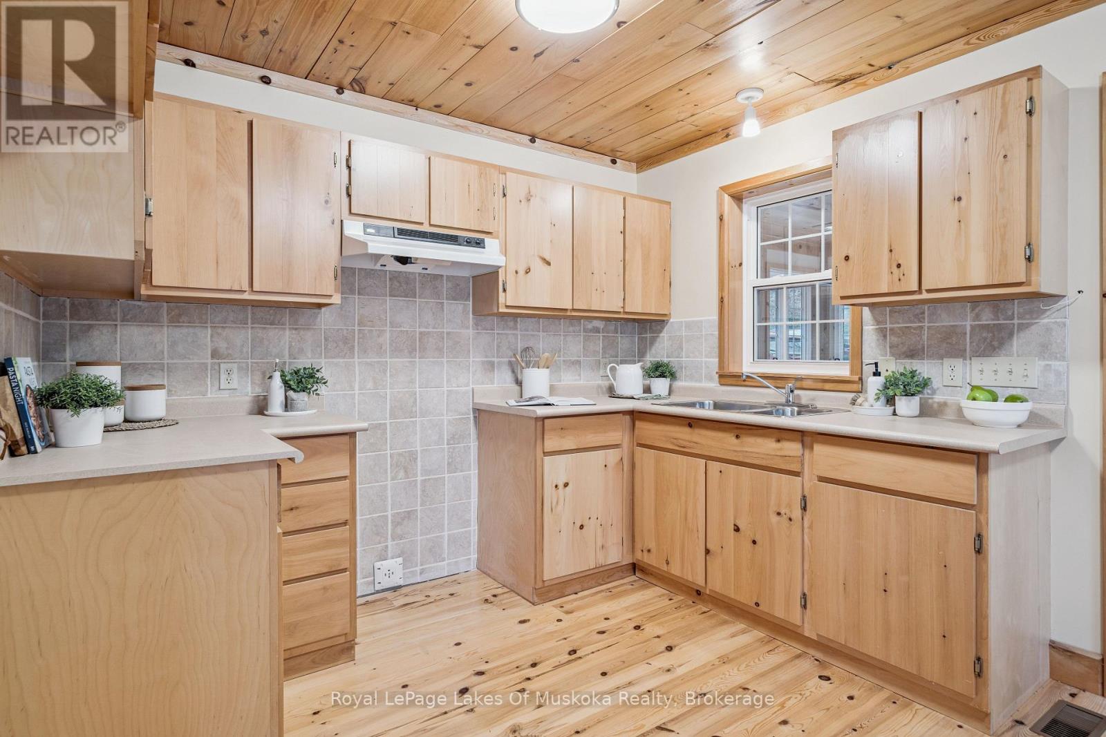 4291 KAWAGAMA LAKE ROAD - 14