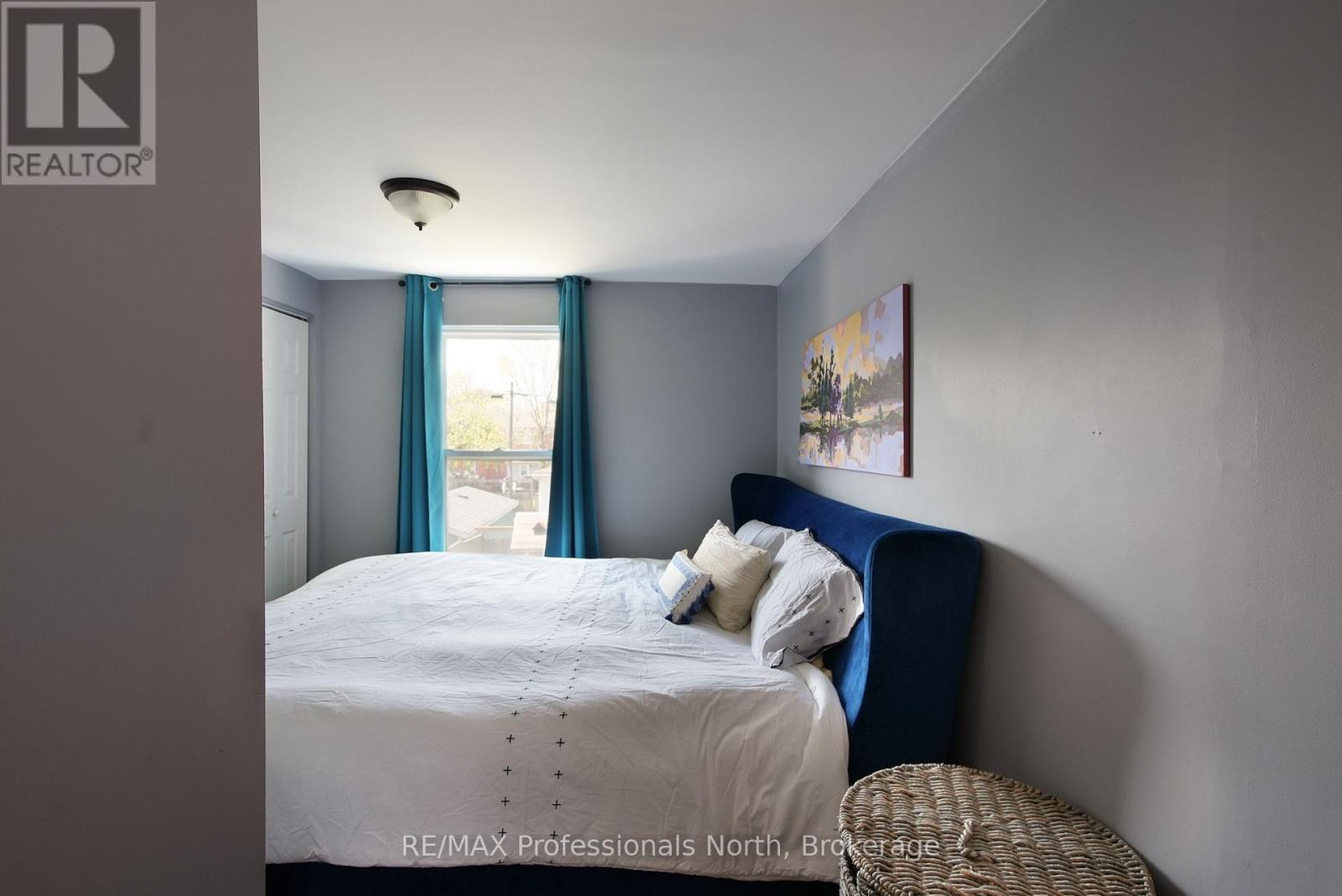 143 BARNESDALE AVENUE N - 19