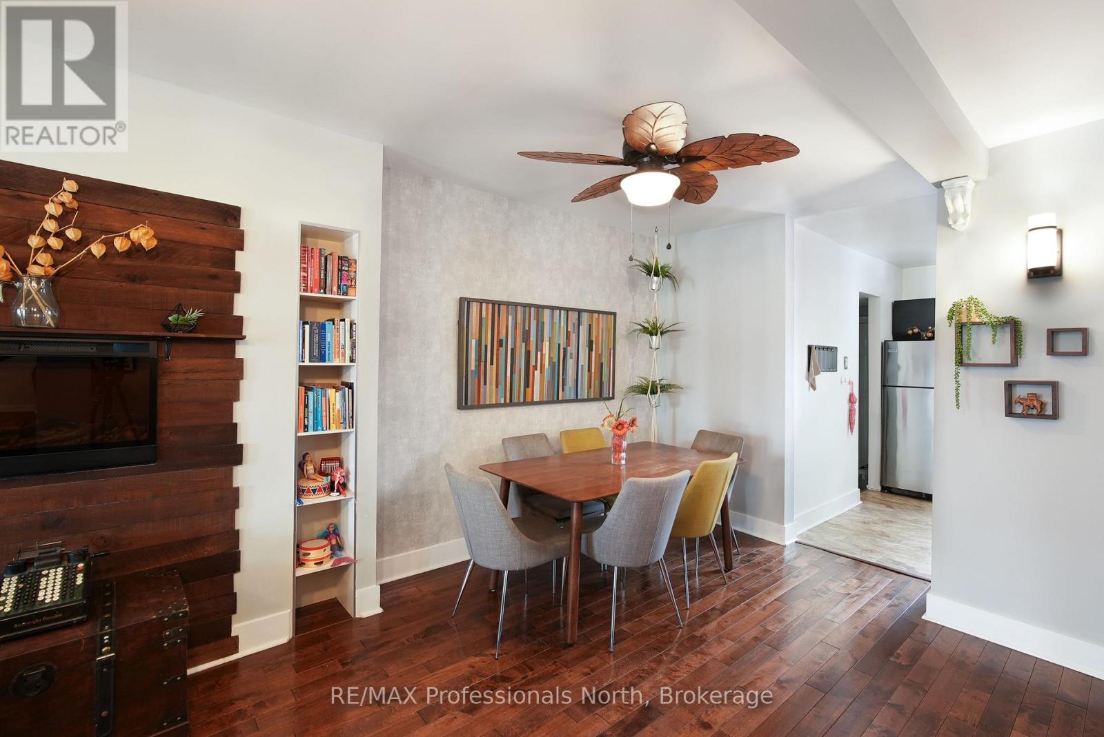143 BARNESDALE AVENUE N - 26