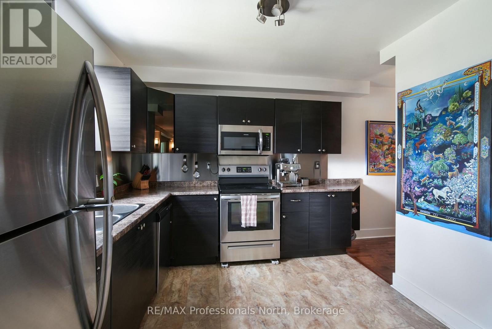143 BARNESDALE AVENUE N - 28