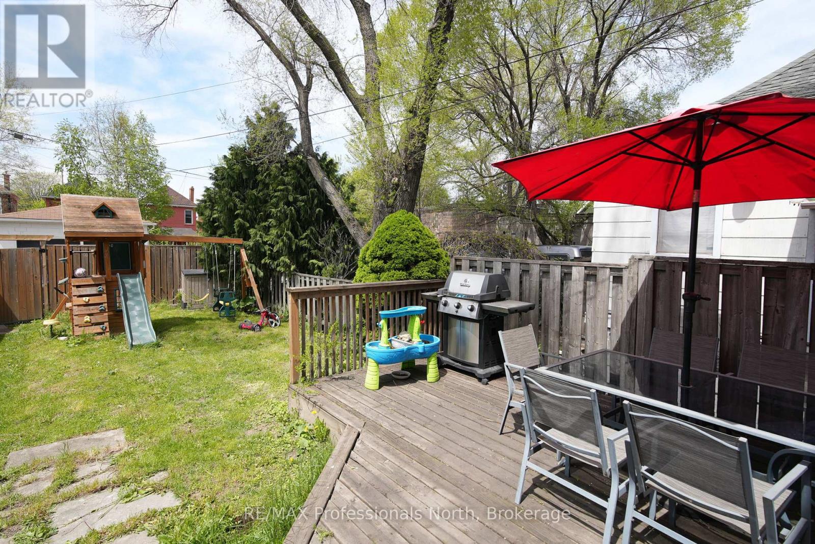 143 BARNESDALE AVENUE N - 31