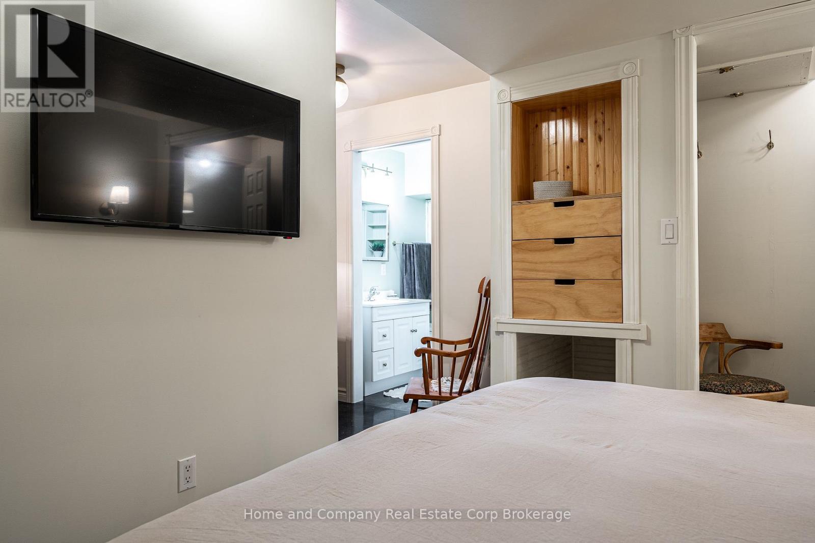 32 CHERRY STREET - 33