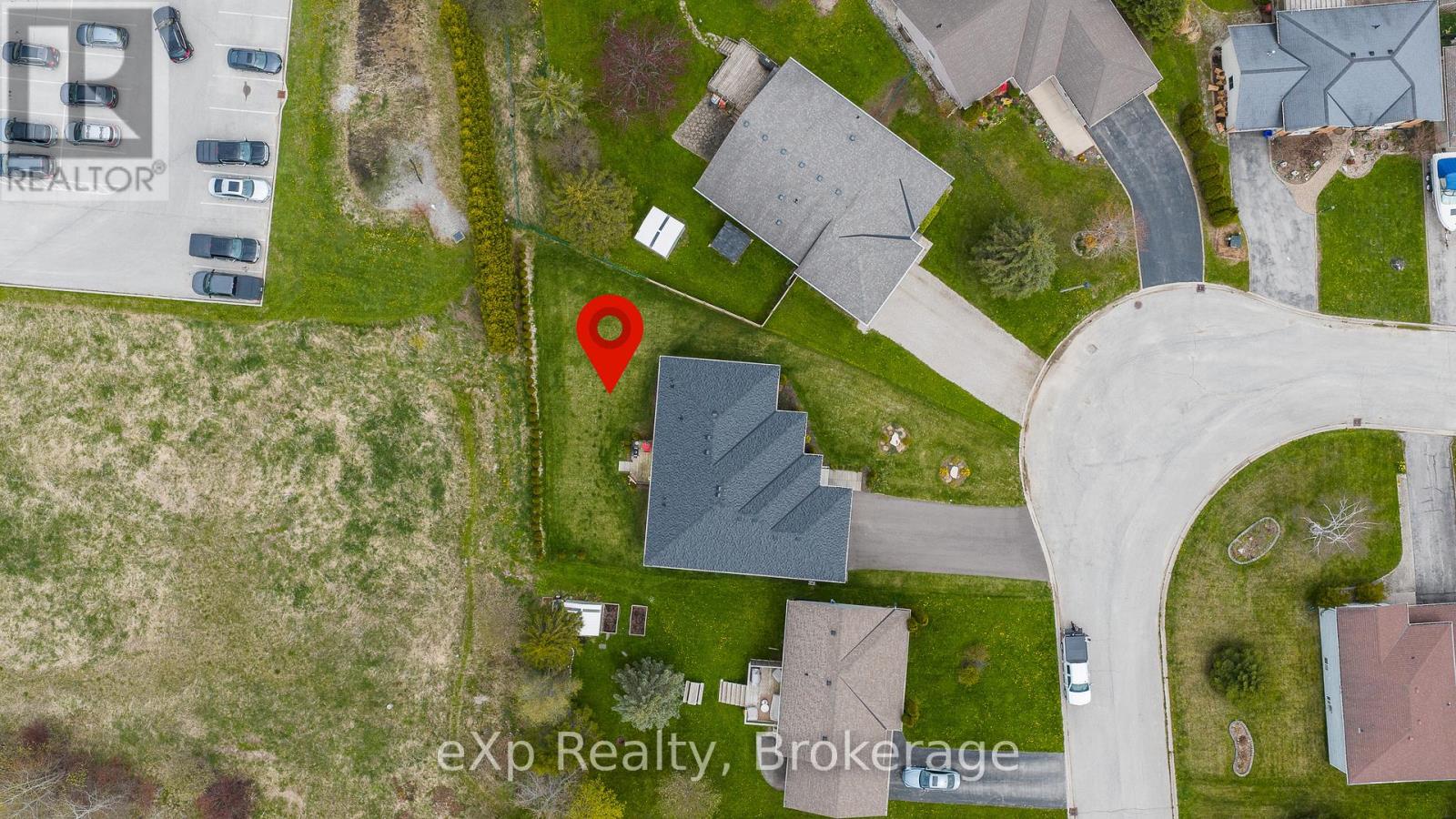 43 COUNTRY CRESCENT - 29