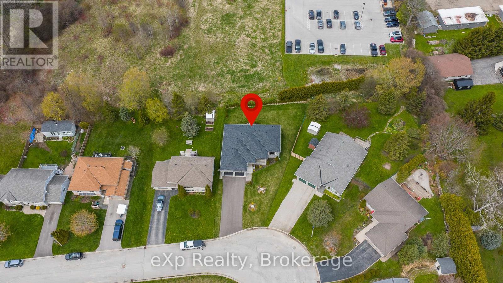 43 COUNTRY CRESCENT - 30