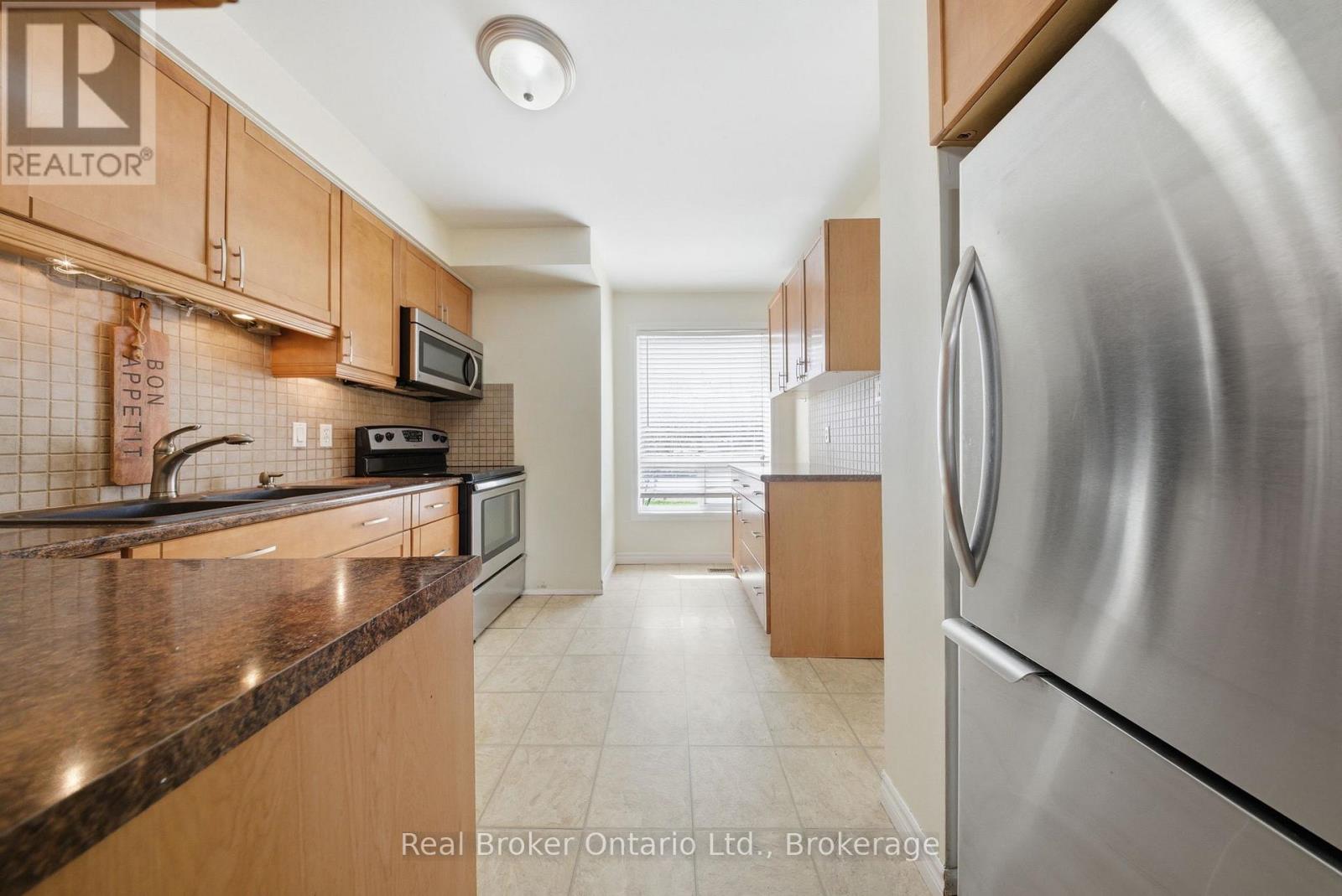 #41 32 MOWAT BOULEVARD - 7