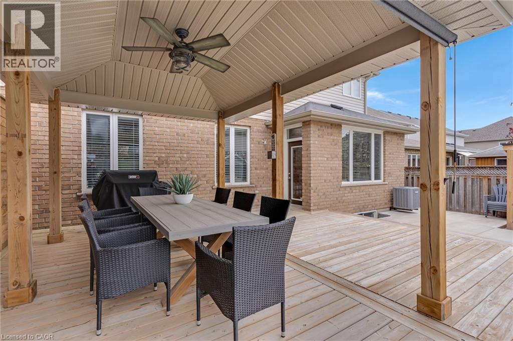 237 WATERBEND Crescent, Kitchener, Ontario, N2A4L3 — Photo 42
