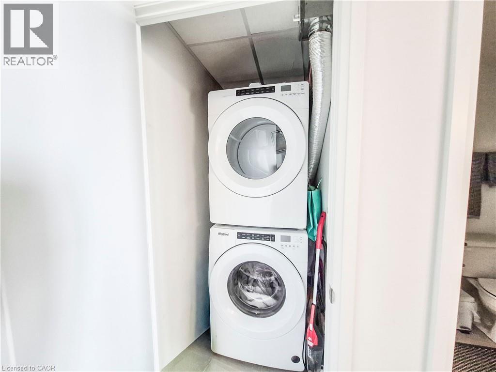 108 GARMENT Street Unit# 2107, Kitchener, Ontario, N2G3B2 — Photo 11