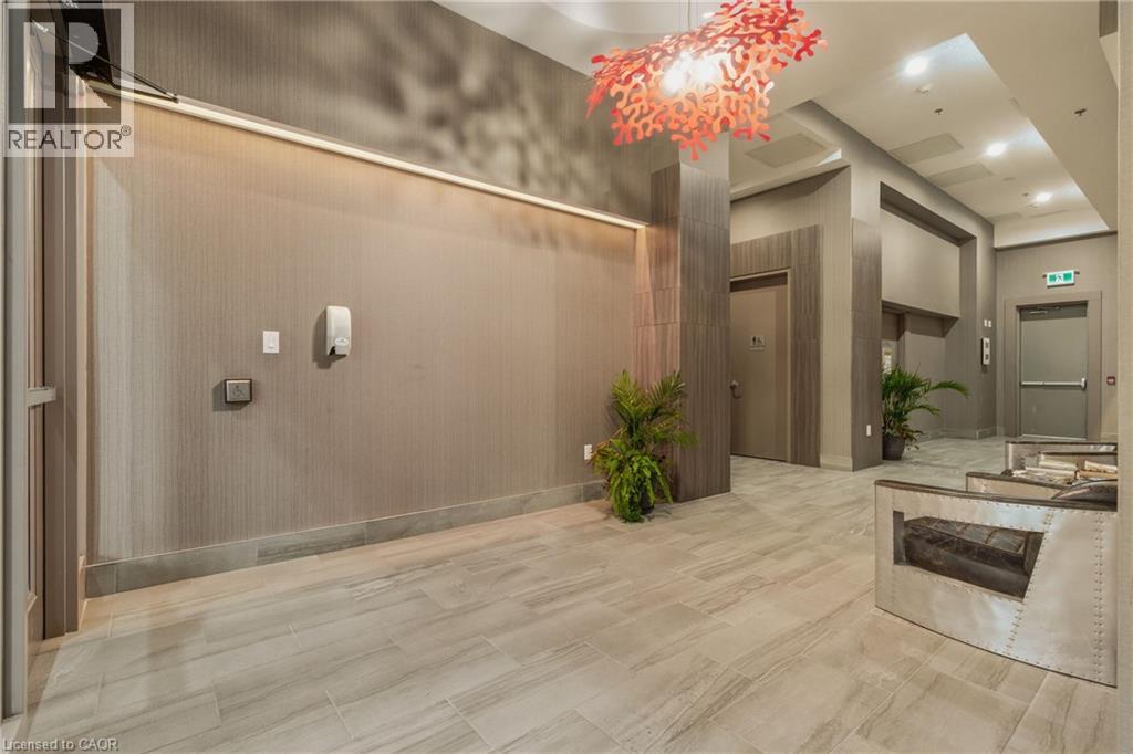 #311 550 NORTH SERVICE Road - 46