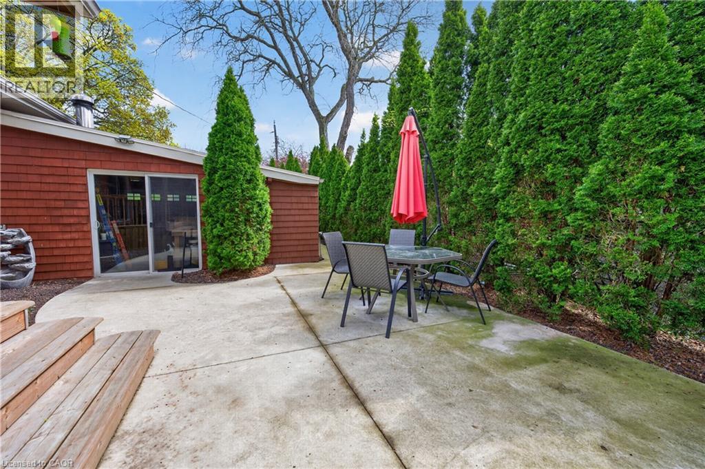 632 ELLENGALE Road, Burlington, Ontario, L7T3N8 — Photo 8