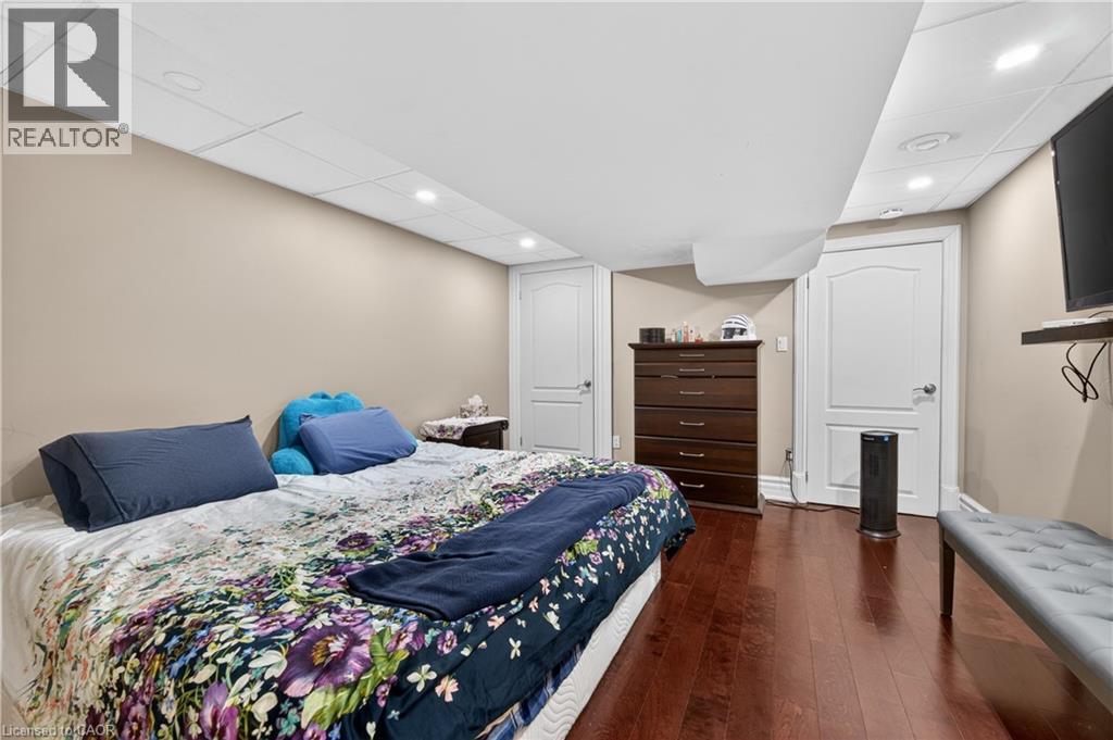 632 ELLENGALE Road, Burlington, Ontario, L7T3N8 — Photo 38
