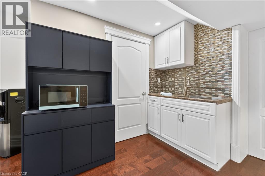 632 ELLENGALE Road, Burlington, Ontario, L7T3N8 — Photo 34