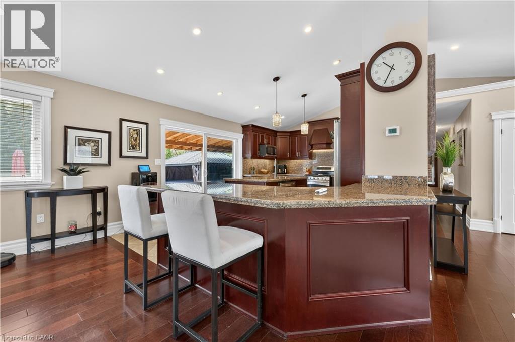 632 ELLENGALE Road, Burlington, Ontario, L7T3N8 — Photo 24