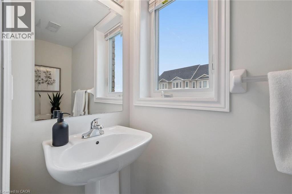 271 LAW Drive, Guelph, Ontario, N1E0P7 — Photo 18
