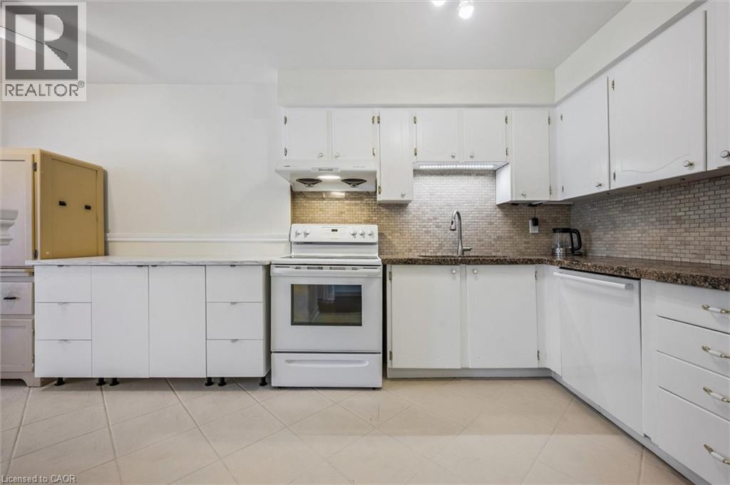3071 HAINES Road - 14
