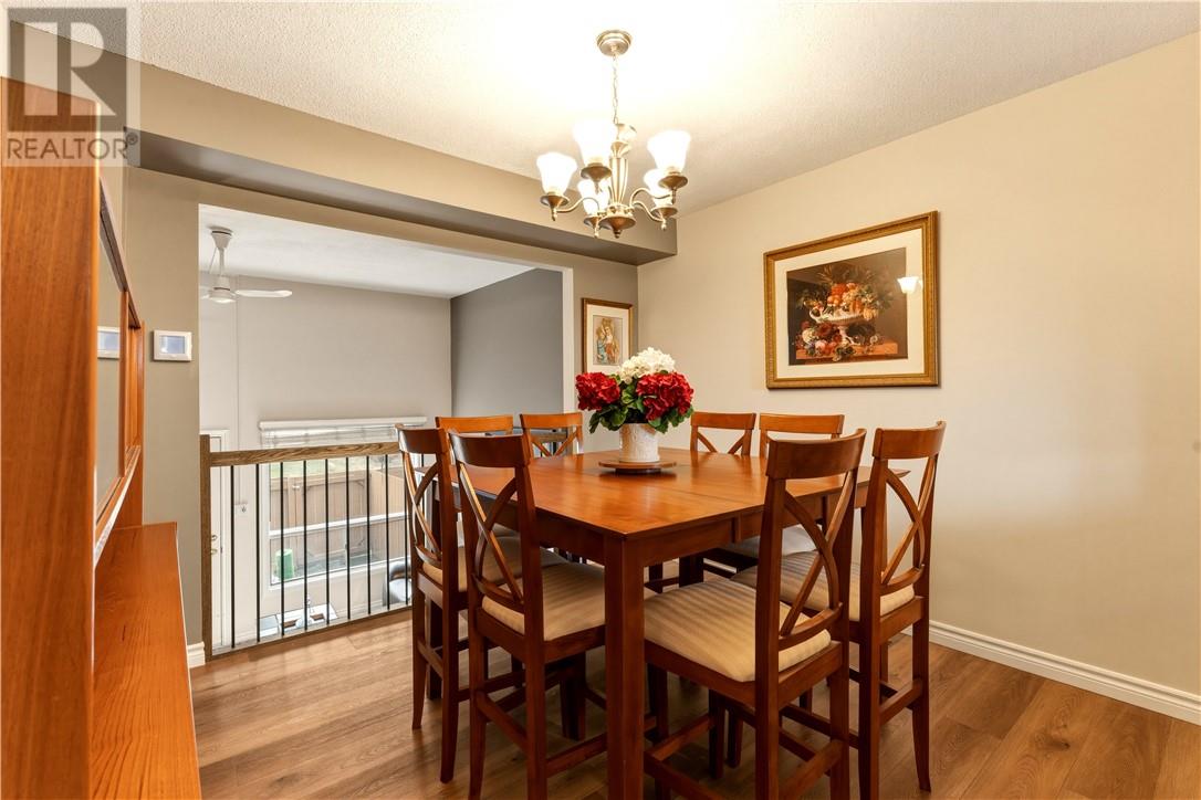 718 Auger Avenue - 12